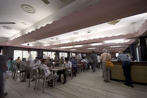 Hotel Mysore Dasaprakash Экстерьер фото