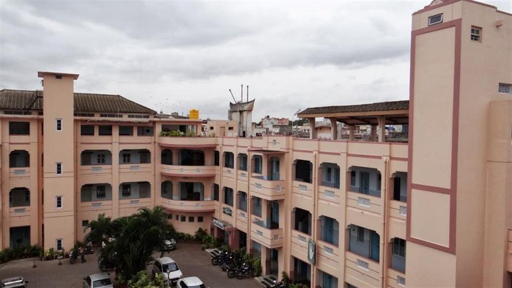 Hotel Mysore Dasaprakash Экстерьер фото